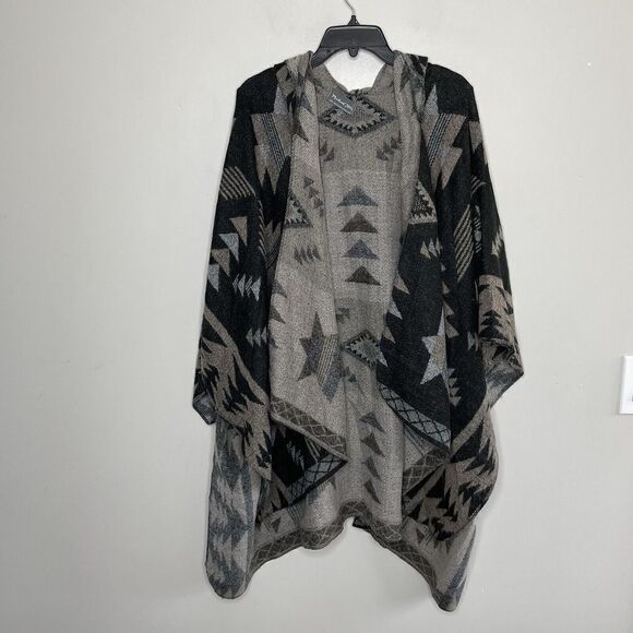MICHAEL STARS Womens Hooded Poncho EUC Southwest Aztec Black Tan Reversible OS - Picture 1 of 8